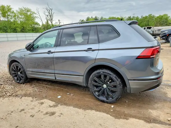 3VV3B7AX1MM015994 2021 VOLKSWAGEN TIGUAN - Image 2