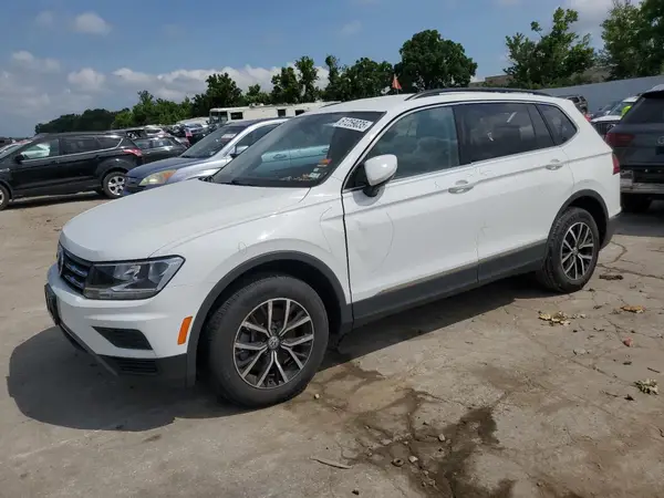 3VV3B7AX1MM071918 2021 VOLKSWAGEN TIGUAN - Image 1