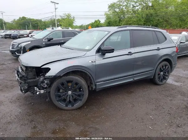 3VV3B7AX1MM089545 2021 VOLKSWAGEN TIGUAN - Image 2