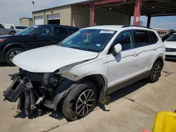 3VV3B7AX1MM099525 2021 VOLKSWAGEN TIGUAN - Image 1