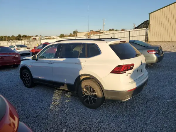 3VV3B7AX1MM105324 2021 VOLKSWAGEN TIGUAN - Image 2
