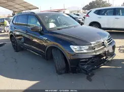 3VV3B7AX1MM129218 2021 VOLKSWAGEN TIGUAN