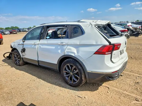 3VV3B7AX1NM015141 2022 VOLKSWAGEN TIGUAN - Image 2