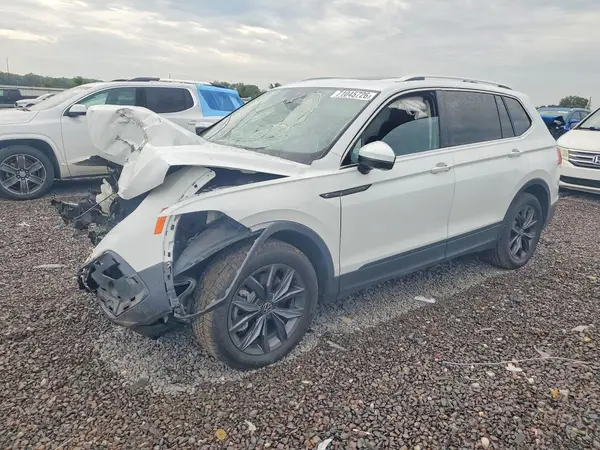 3VV3B7AX1NM059107 2022 VOLKSWAGEN TIGUAN - Image 1