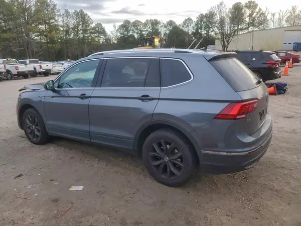 3VV3B7AX1NM077557 2022 VOLKSWAGEN TIGUAN - Image 2