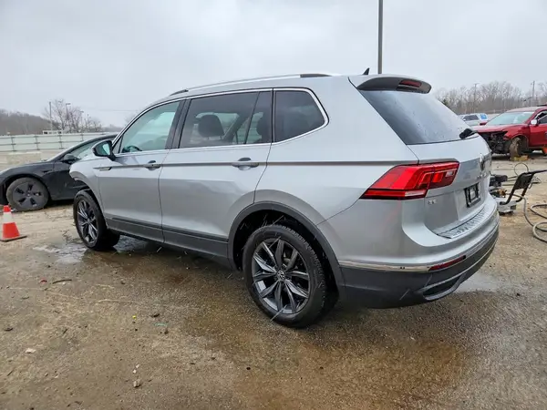 3VV3B7AX1NM093161 2022 VOLKSWAGEN TIGUAN - Image 2