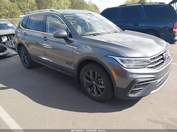 3VV3B7AX1PM013215 2023 VOLKSWAGEN TIGUAN - Image 1