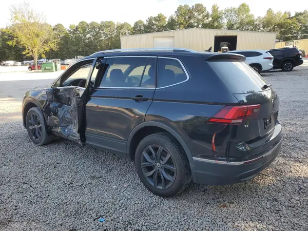 3VV3B7AX1RM072204 2024 VOLKSWAGEN TIGUAN - Image 2