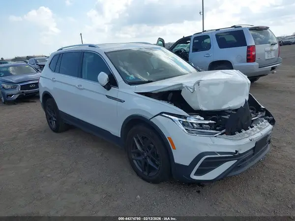 3VV3B7AX1RM085194 2024 VOLKSWAGEN TIGUAN - Image 1