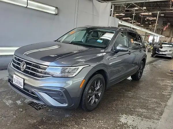 3VV3B7AX1RM108036 2024 VOLKSWAGEN TIGUAN - Image 1