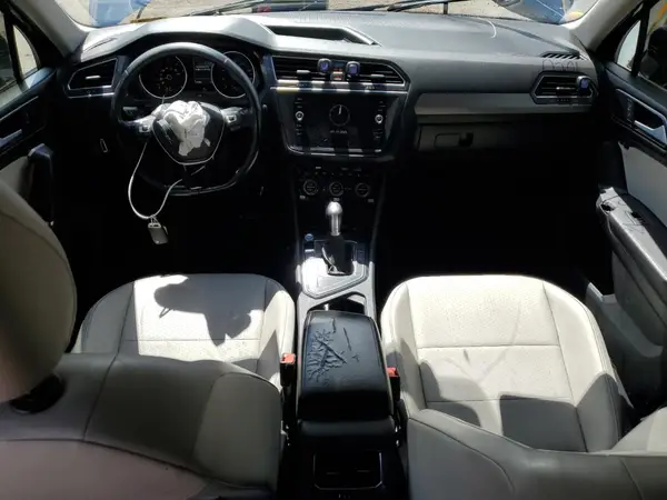 3VV3B7AX2JM013179 2018 VOLKSWAGEN TIGUAN - Image 8