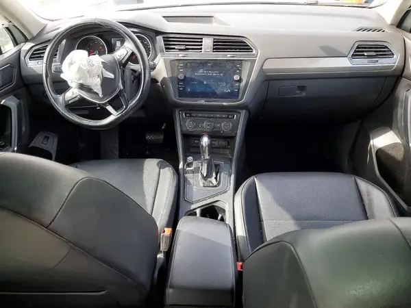 3VV3B7AX2JM020746 2018 VOLKSWAGEN TIGUAN - Image 8