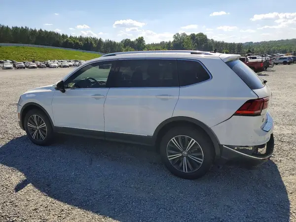 3VV3B7AX2JM023209 2018 VOLKSWAGEN TIGUAN - Image 2