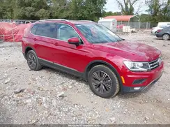 3VV3B7AX2JM027518 2018 VOLKSWAGEN TIGUAN