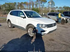 3VV3B7AX2JM033139 2018 VOLKSWAGEN TIGUAN