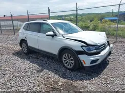 3VV3B7AX2JM060292 2018 VOLKSWAGEN TIGUAN