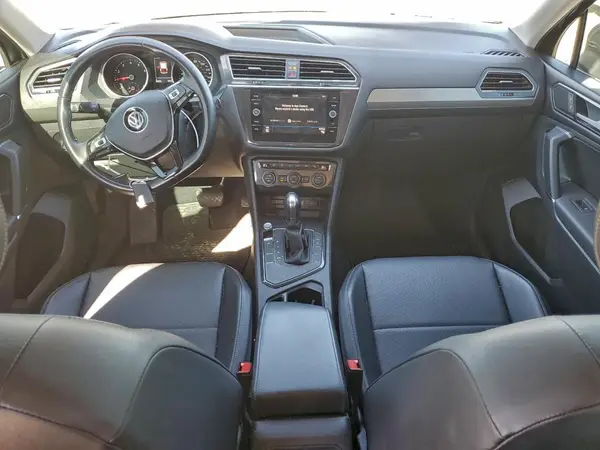 3VV3B7AX2JM070949 2018 VOLKSWAGEN TIGUAN - Image 8