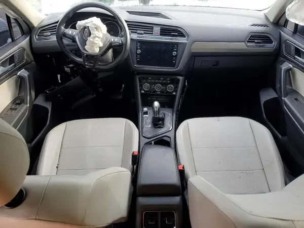 3VV3B7AX2JM074757 2018 VOLKSWAGEN TIGUAN - Image 8