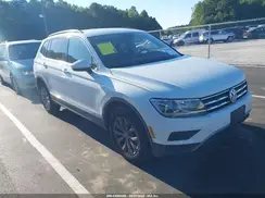 3VV3B7AX2JM077660 2018 VOLKSWAGEN TIGUAN