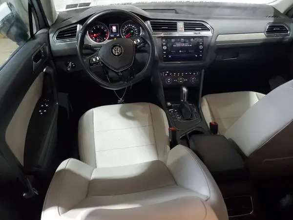 3VV3B7AX2JM094751 2018 VOLKSWAGEN TIGUAN - Image 8