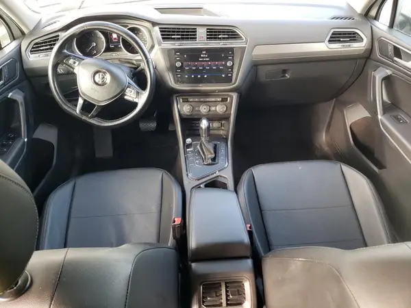 3VV3B7AX2JM105067 2018 VOLKSWAGEN TIGUAN - Image 8