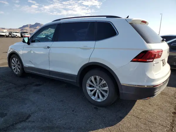 3VV3B7AX2JM149506 2018 VOLKSWAGEN TIGUAN - Image 2