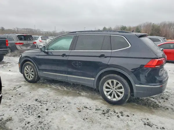 3VV3B7AX2JM156939 2018 VOLKSWAGEN TIGUAN - Image 2