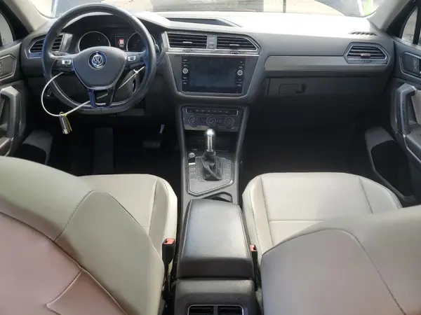 3VV3B7AX2JM191402 2018 VOLKSWAGEN TIGUAN - Image 8