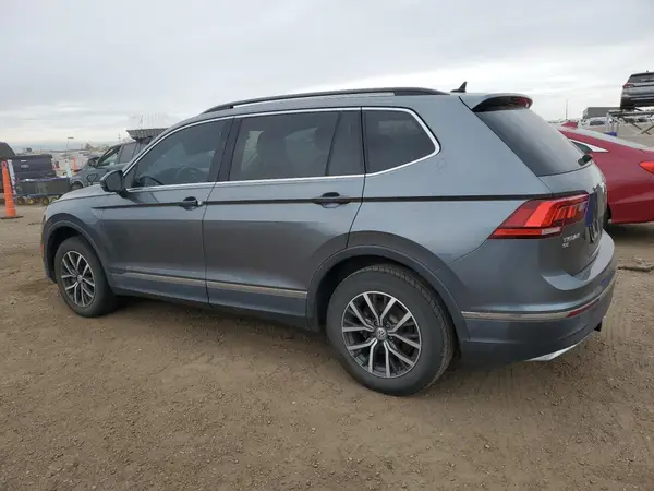 3VV3B7AX2JM192307 2018 VOLKSWAGEN TIGUAN - Image 2