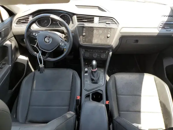 3VV3B7AX2JM207792 2018 VOLKSWAGEN TIGUAN - Image 8
