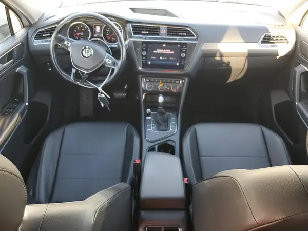 3VV3B7AX2JM214581 2018 VOLKSWAGEN TIGUAN - Image 8