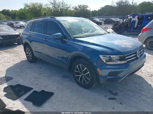 3VV3B7AX2KM006055 2019 VOLKSWAGEN TIGUAN - Image 1
