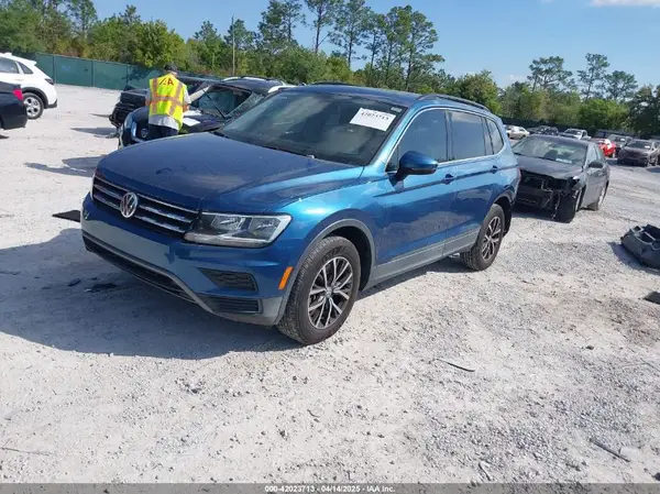 3VV3B7AX2KM006055 2019 VOLKSWAGEN TIGUAN - Image 2