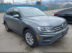 3VV3B7AX2KM040576 2019 VOLKSWAGEN TIGUAN