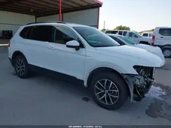 3VV3B7AX2KM041713 2019 VOLKSWAGEN TIGUAN