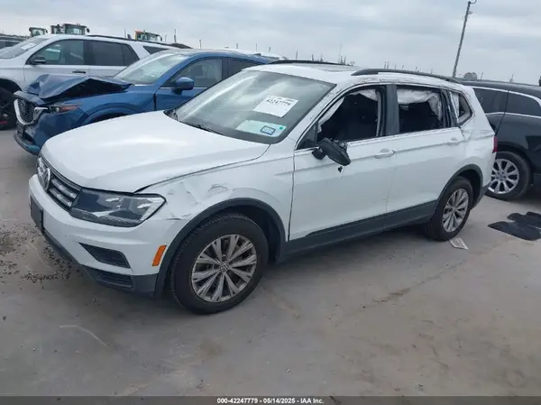 3VV3B7AX2KM044451 2019 VOLKSWAGEN TIGUAN - Image 2