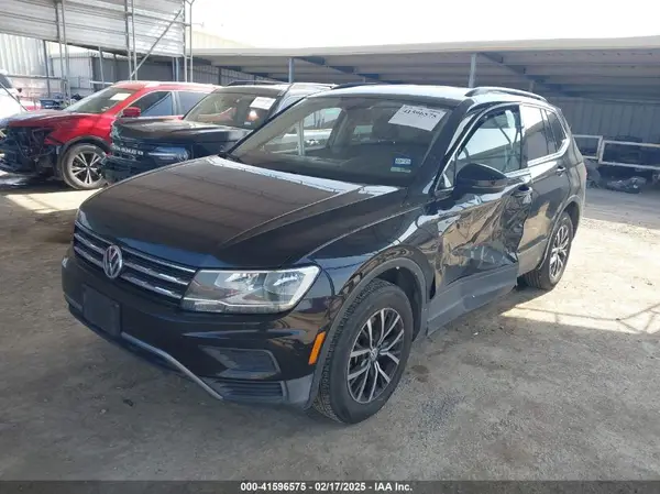 3VV3B7AX2KM046460 2019 VOLKSWAGEN TIGUAN - Image 2
