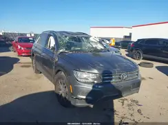 3VV3B7AX2KM063310 2019 VOLKSWAGEN TIGUAN