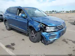 3VV3B7AX2KM064568 2019 VOLKSWAGEN TIGUAN