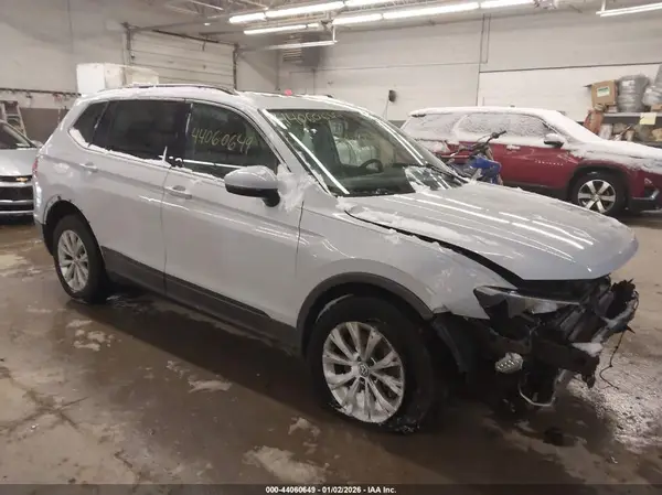 3VV3B7AX2KM071388 2019 VOLKSWAGEN TIGUAN - Image 1