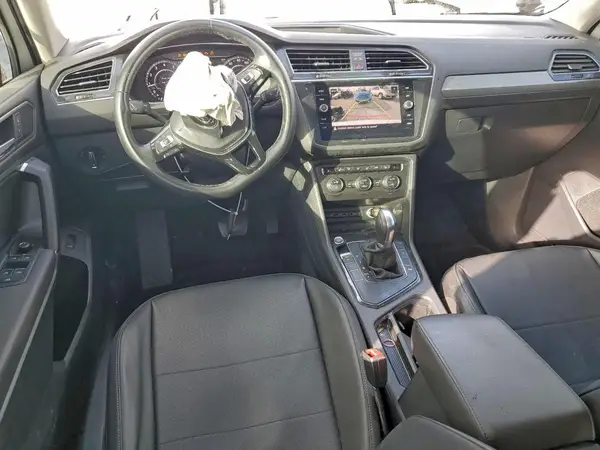 3VV3B7AX2KM073299 2019 VOLKSWAGEN TIGUAN - Image 8