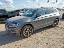 3VV3B7AX2KM075943 2019 VOLKSWAGEN TIGUAN