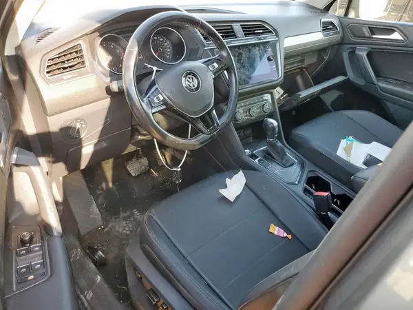 3VV3B7AX2KM075943 2019 VOLKSWAGEN TIGUAN - Image 8