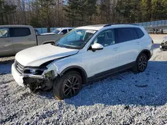 3VV3B7AX2KM079443 2019 VOLKSWAGEN TIGUAN