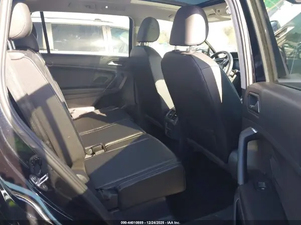 3VV3B7AX2KM132545 2019 VOLKSWAGEN TIGUAN - Image 8