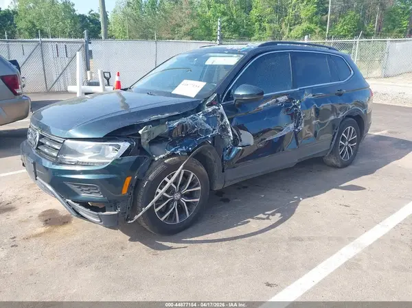 3VV3B7AX2KM144047 2019 VOLKSWAGEN TIGUAN - Image 2