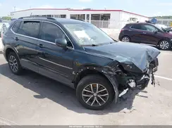3VV3B7AX2KM146994 2019 VOLKSWAGEN TIGUAN