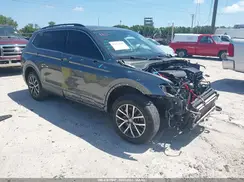 3VV3B7AX2KM147949 2019 VOLKSWAGEN TIGUAN