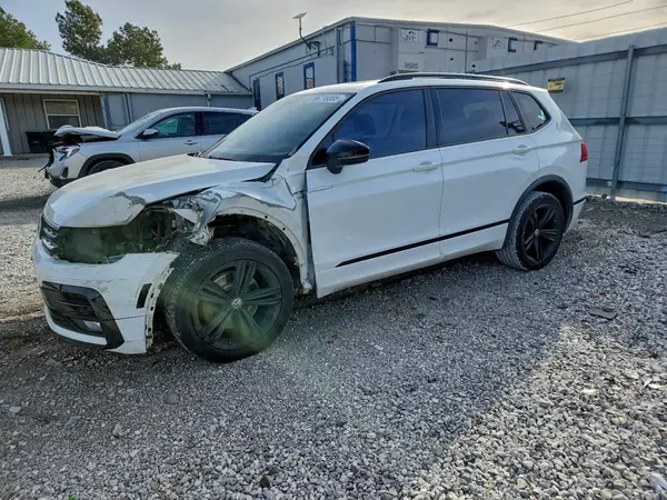 3VV3B7AX2KM156666 2019 VOLKSWAGEN TIGUAN - Image 1