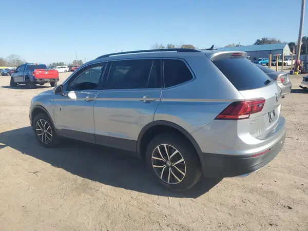3VV3B7AX2KM157154 2019 VOLKSWAGEN TIGUAN - Image 2